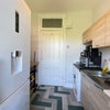 Photo 10: Kitchen 