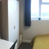Photo 3: Room 5