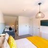 Photo 4: Room 6