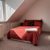 Photo 5: Room 5