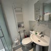 Photo 8: Studio Ensuite Bathroom