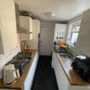 Photo 2: Kitchen