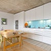 Photo 2: Kitchen