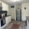 Photo 6: Kitchen