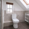 Photo 5: Ensuite
