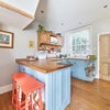 Photo 6: Kitchen