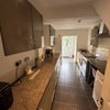 Photo 7: Kitchen