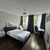 Photo 7: Room 1