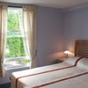 Photo 7: bedroom