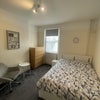 Photo 6: Room2