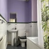Photo 7: bathroom