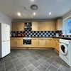 Photo 7: Kitchen