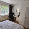 Photo 4: Bed 2