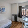 Photo 9: Single room