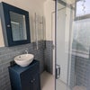 Photo 4: Ensuite bathroom
