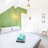 Photo 7: Bedroom 3