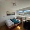 Photo 4: Bedroom