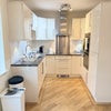 Photo 2: Kitchen