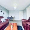 Photo 3: Lounge 