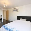 Photo 2: Ensuite room