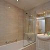 Photo 4: Private bathroom