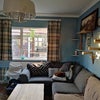 Photo 2: Lounge
