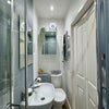 Photo 4: Room 1 - En-suite shower room