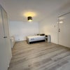 Photo 2: Room 260 pw(single occupancy)