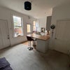 Photo 6: Kitchen