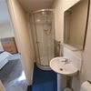 Photo 3: Room 4 Ensuite