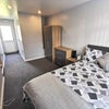 Photo 3: Room 1 En Suite