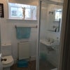 Photo 3: shower room