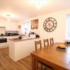 Photo 7: Kitchen 