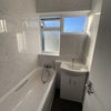 Photo 7: bathroom