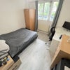 Photo 9: Room 3: £254pw with bills included. (Available NOW)