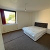 Photo 5: En-suite- £1200