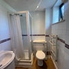 Photo 7: En-suite 