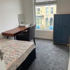 Photo 3: Doubble bedroom