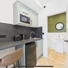 Photo 5: Room 1