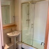Photo 2: En-suite 