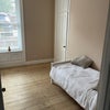 Photo 3: Room 2