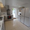 Photo 6: Modern Fully Fitted Kitchen