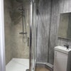 Photo 8: Ensuite in room 