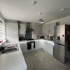 Photo 5: Kitchen 