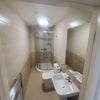Photo 3: Room 1 - En Suite