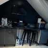 Photo 5: Kitchenette equipped with electric hob, toaster, kettle, microwave, fridge freezer. Smart Tv in wall