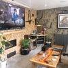 Photo 8: Lounge