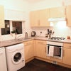 Photo 2: kitchen