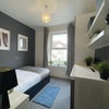 Photo 1: ☀️ Cosy Double Ensuite with Large Bright Window