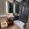 Photo 7: En-suite bathroom 